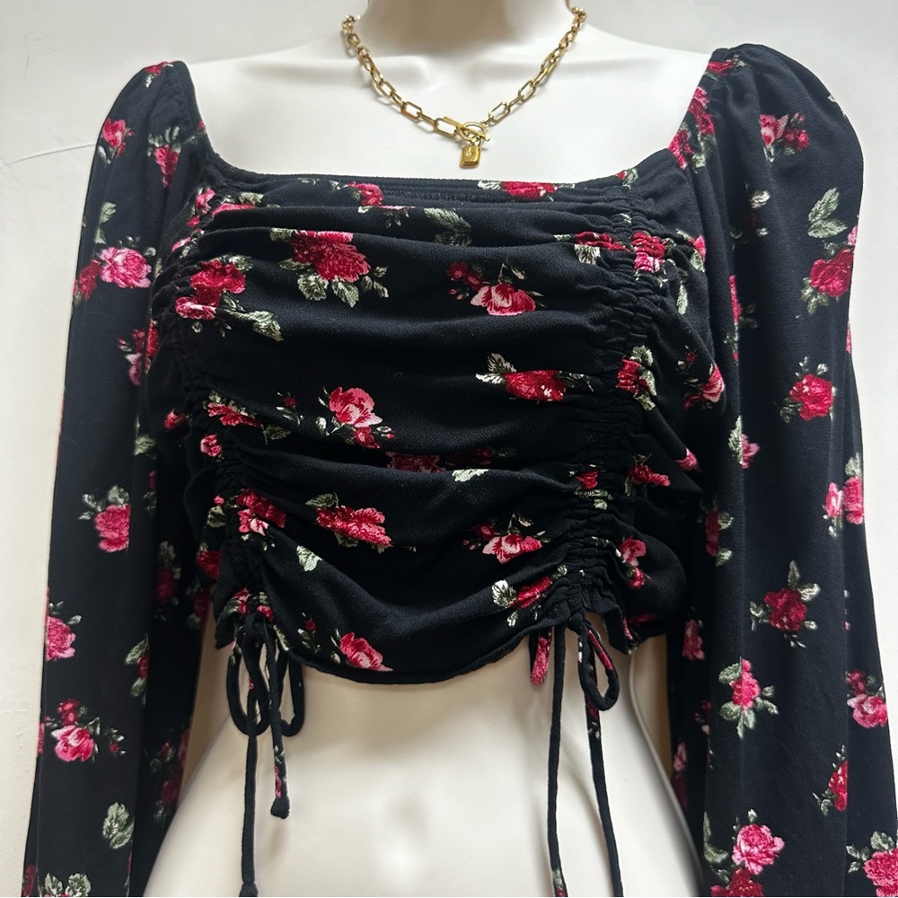 🌹🌹 Spring super cute top size S - Picture 2 of 7